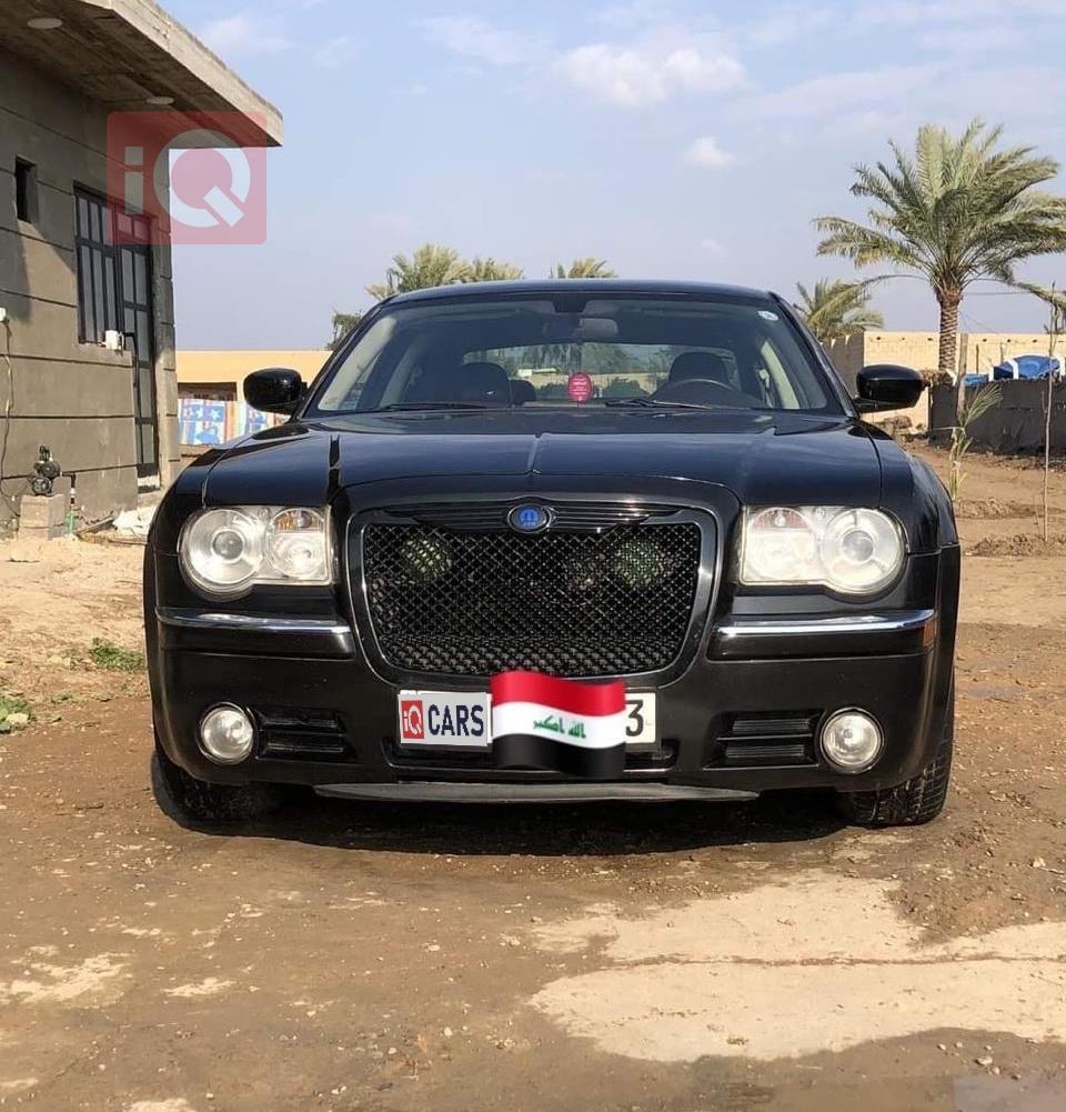 كرايسلر 300